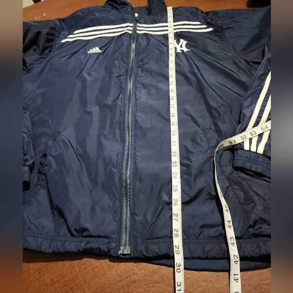 Vintage Adidas New York "NY" Yankees Windbreaker Jacket - Picture 2 of 10